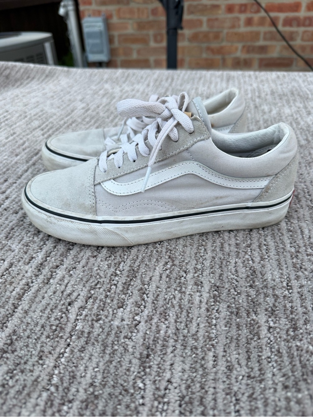 Vans Old Skool Skate Shoes Light Grey White Canvas Suede Womens 7